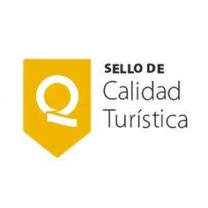 Selo Q de Calidad concedido à Alabalti Atacama Brasil, certificando excelência nos serviços turísticos.